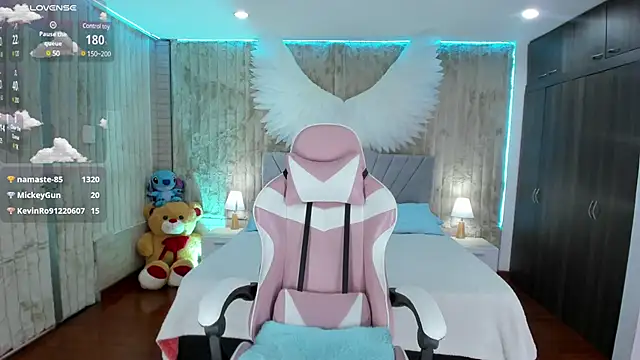 floryn susana online show from 02/07/25, 09:58