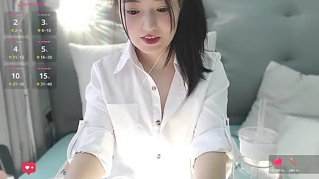 Snapshot of Anne-Sweet chatting on 01/31/25, 06:35 Anne-Sweet online show from 01/31/25, 06:35