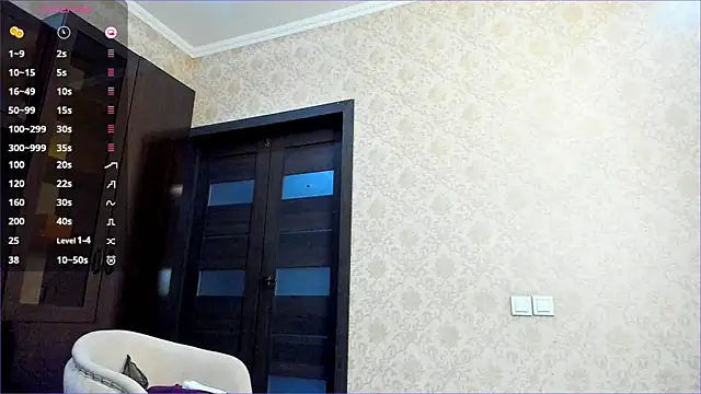 Snapshot of Zoe_klarxxx chatting on 02/06/25, 04:36 Zoe klarxxx online show from 02/06/25, 04:36