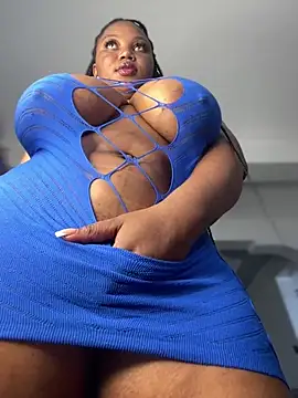 Hyra Ari online show from 03/05/26, 12:01