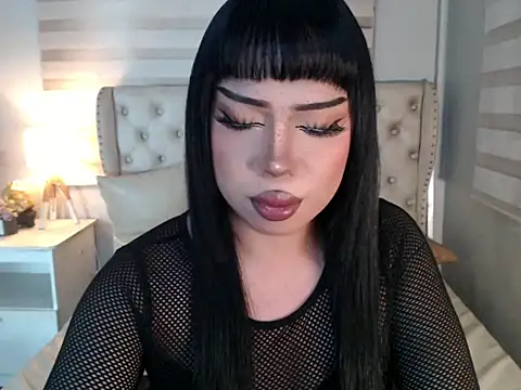 Snapshot of RebecaNextToYou chatting on 06/04/26, 05:19 RebecaNextToYou online show from 06/04/26, 05:19
