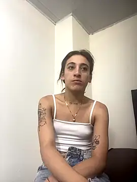 andreahhill online show from 10/29/25, 07:48