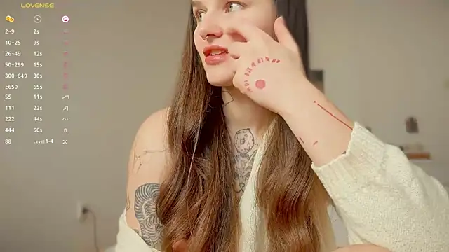 Snapshot of bbambi_ chatting on 03/07/25, 02:12 bbambi online show from 03/07/25, 02:12