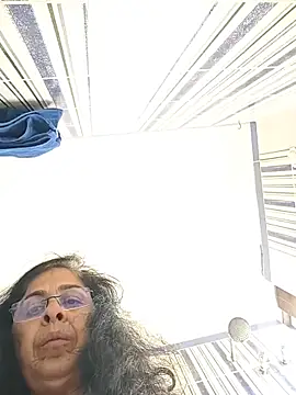 Susannemilf online show from 03/02/26, 05:52