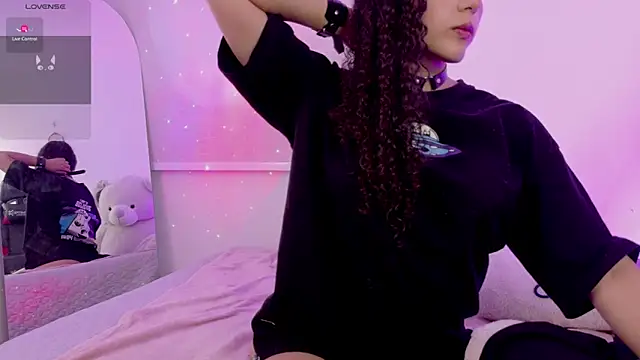 Lia Tinez online show from 02/28/26, 12:22