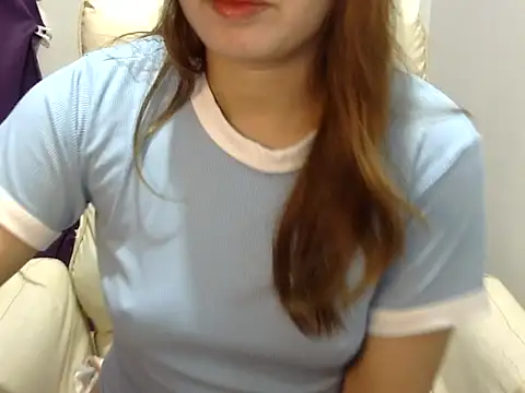    zurIII09  online show from 01/13/26, 08:19