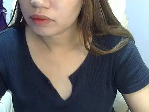    zurIII09  online show from 04/05/26, 06:27