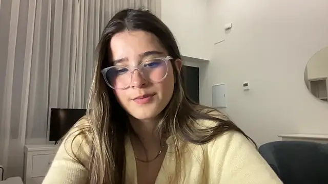 Snapshot of Stormiie777 chatting on 03/20/25, 11:56 Stormiie777 online show from 03/20/25, 11:56