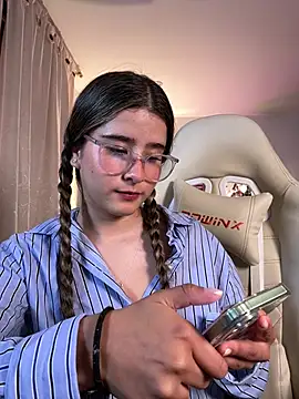 Snapshot of Stormiie777 chatting on 02/03/26, 02:53 Stormiie777 online show from 02/03/26, 02:53