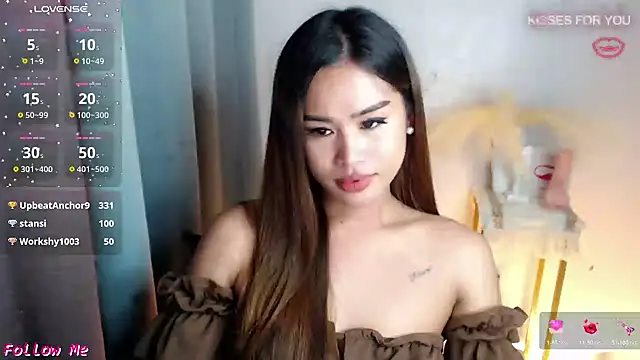 Snapshot of princessjadexx chatting on 05/23/26, 08:02 princessjadexx online show from 05/23/26, 08:02