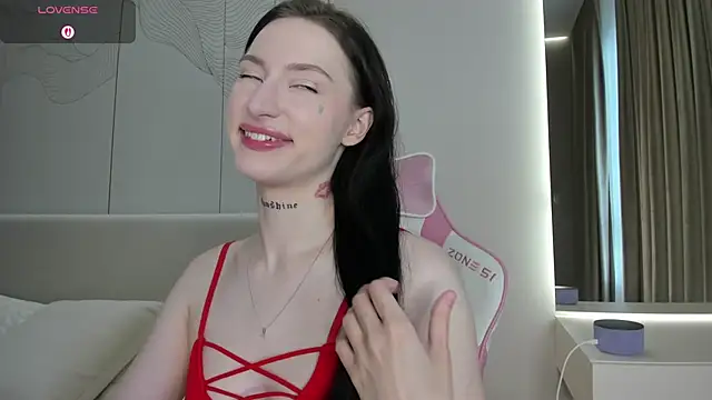 JenniferQueen11 online show from 05/14/26, 10:55