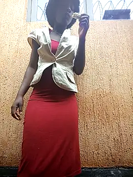 Petite li online show from 12/19/25, 07:04