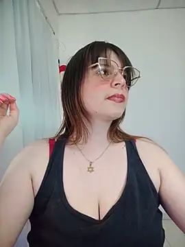 Snapshot of lorenitabella chatting on 07/01/26, 09:25 lorenitabella online show from 07/01/26, 09:25