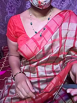 Snapshot of XBHUUME chatting on 02/24/25, 05:09 XBHUUME online show from 02/24/25, 05:09