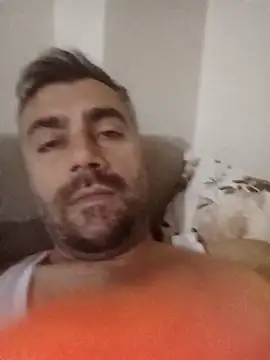 kevgir08 online show from 10/26/25, 09:21