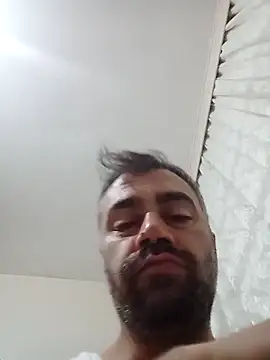 kevgir08 online show from 10/31/25, 08:54