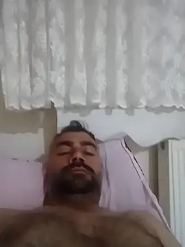 Snapshot of kevgir08 chatting on 05/20/26, 07:20 kevgir08 online show from 05/20/26, 07:20