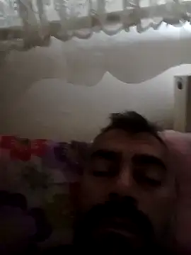 Snapshot of kevgir08 chatting on 06/21/26, 03:20 kevgir08 online show from 06/21/26, 03:20