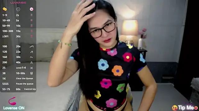 xAsianSweetHeart online show from 04/28/26, 12:20