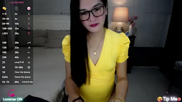 xAsianSweetHeart online show from 06/03/26, 10:48