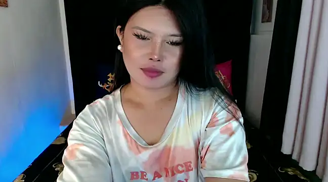 Snapshot of Angelic_Fuckerxxx chatting on 02/03/25, 12:03 Angelic Fuckerxxx online show from 02/03/25, 12:03
