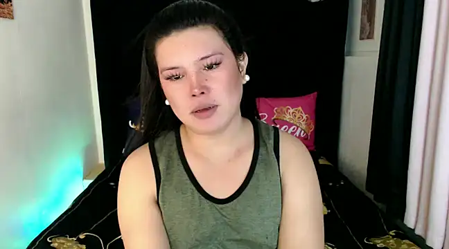Snapshot of Angelic_Fuckerxxx chatting on 02/08/25, 04:57 Angelic Fuckerxxx online show from 02/08/25, 04:57