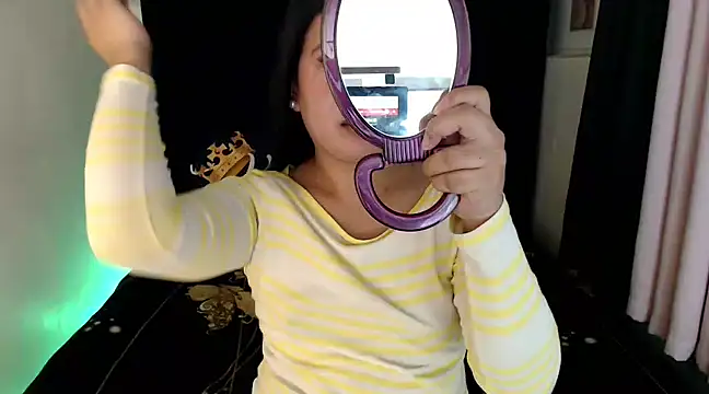 Snapshot of Angelic_Fuckerxxx chatting on 02/20/25, 08:17 Angelic Fuckerxxx online show from 02/20/25, 08:17