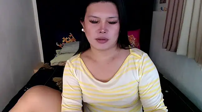 Snapshot of Angelic_Fuckerxxx chatting on 03/06/25, 05:03 Angelic Fuckerxxx online show from 03/06/25, 05:03