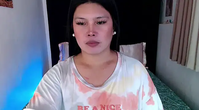 Snapshot of Angelic_Fuckerxxx chatting on 03/16/25, 11:05 Angelic Fuckerxxx online show from 03/16/25, 11:05