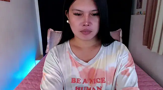 Snapshot of Angelic_Fuckerxxx chatting on 03/17/25, 08:40 Angelic Fuckerxxx online show from 03/17/25, 08:40