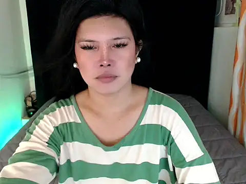 Snapshot of Angelic_Fuckerxxx chatting on 09/16/25, 02:34 Angelic Fuckerxxx online show from 09/16/25, 02:34