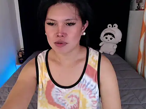 Snapshot of Angelic_Fuckerxxx chatting on 10/16/25, 07:26 Angelic Fuckerxxx online show from 10/16/25, 07:26