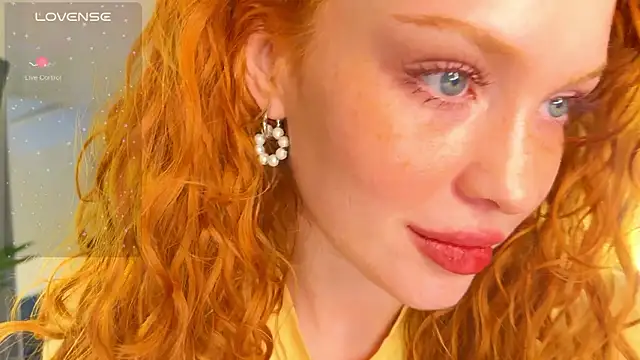 Born to Loveee online show from 03/04/26, 10:10