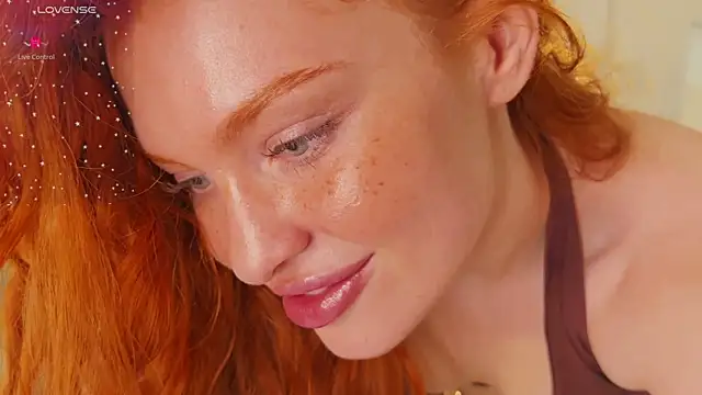 Born to Loveee online show from 04/01/26, 10:27