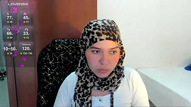 Snapshot of MatchedEyebrow chatting on 07/14/26, 08:14 MatchedEyebrow online show from 07/14/26, 08:14