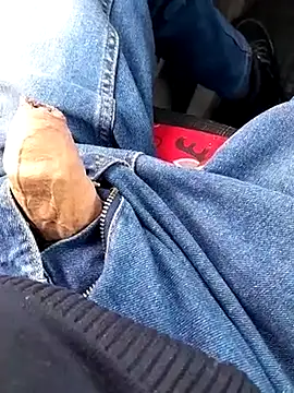 feet toes online show from 03/11/25, 01:23