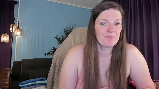 Kelly Carolina online show from 03/17/26, 12:08