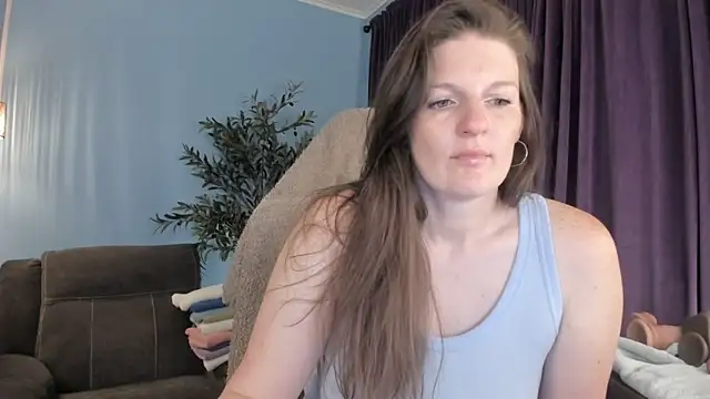 Kelly Carolina online show from 06/03/26, 11:57