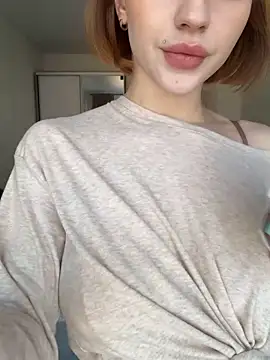 Snapshot of Camilla_Railian chatting on 02/10/26, 11:47 Camilla Railian online show from 02/10/26, 11:47