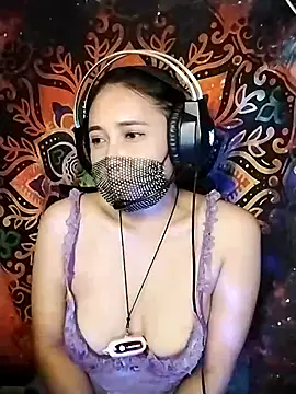  Shimmerlyn  online show from 03/11/25, 07:47