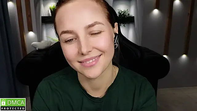 Mira Mermayd online show from 12/22/24, 07:22