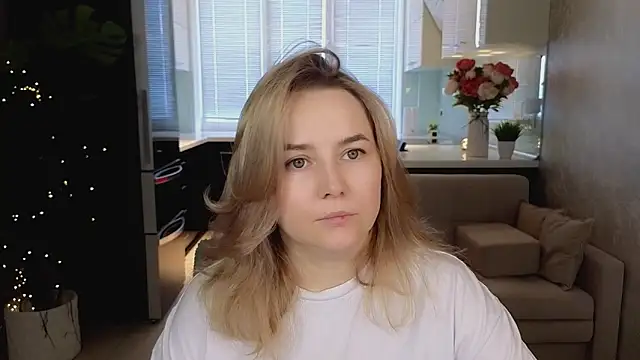 Mira Mermayd online show from 03/18/26, 08:17