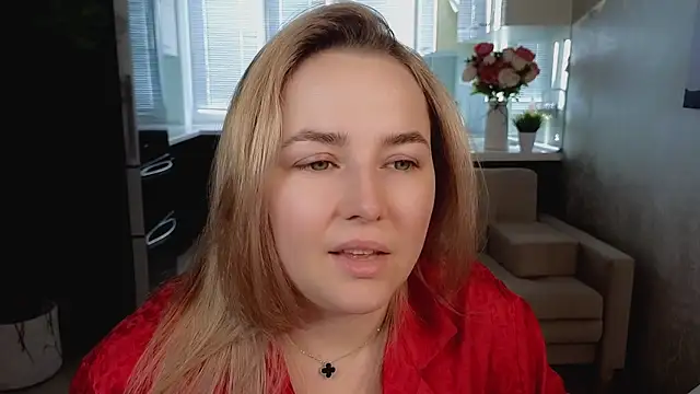 Mira Mermayd online show from 04/04/26, 01:15