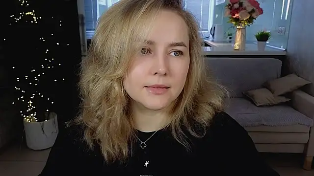 Mira Mermayd online show from 04/15/26, 08:10