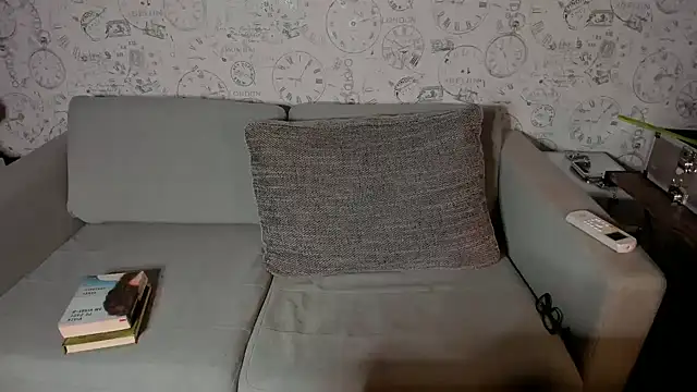 LondonBadGirl online show from 12/15/25, 12:48