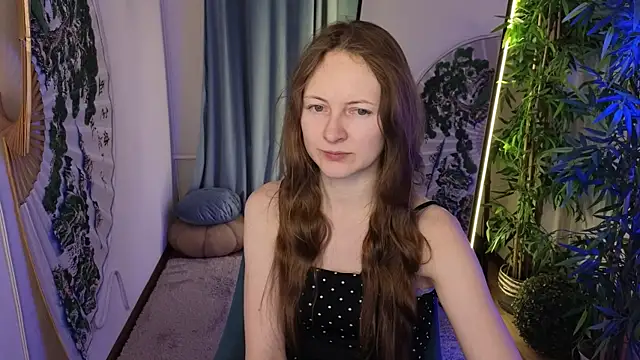 Snapshot of freya_nilsson chatting on 12/15/24, 04:48 freya nilsson online show from 12/15/24, 04:48