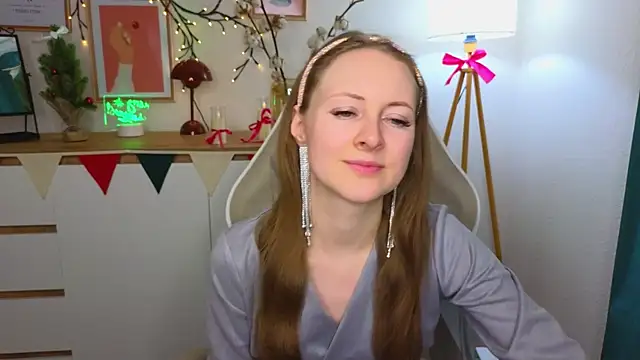 Snapshot of freya_nilsson chatting on 12/26/24, 05:30 freya nilsson online show from 12/26/24, 05:30