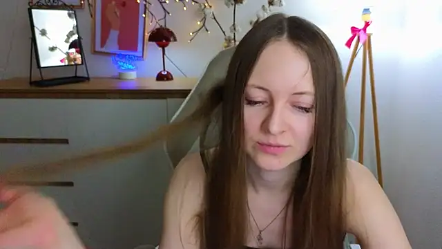 Snapshot of freya_nilsson chatting on 01/21/25, 07:28 freya nilsson online show from 01/21/25, 07:28