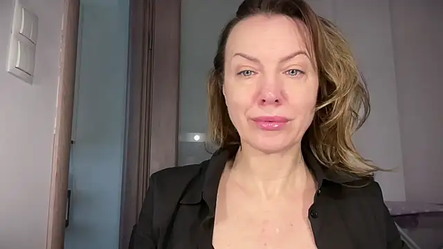 RachellAmazing online show from 04/18/26, 06:28