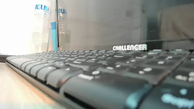 Lunastar02 online show from 03/16/25, 08:21